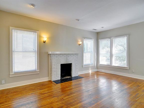 5th image of 3324 S University Dr