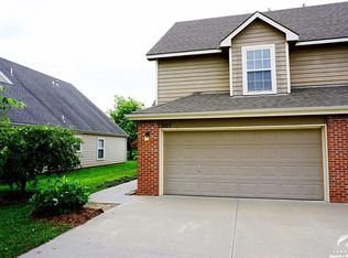 907 Deer Ridge Ct, Baldwin City, KS 66006