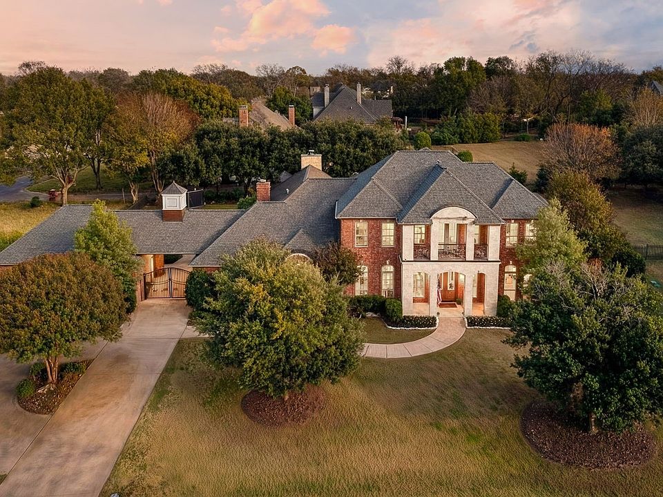 1st image of 336 Oakwood Trl