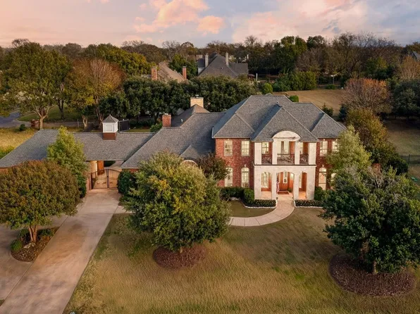 336 Oakwood Trl, Fairview, TX 75069