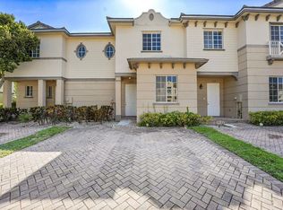 1213 Lucaya Dr, Riviera Beach, FL 33404