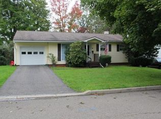 18 Woodlawn Ave, Owego, NY 13827