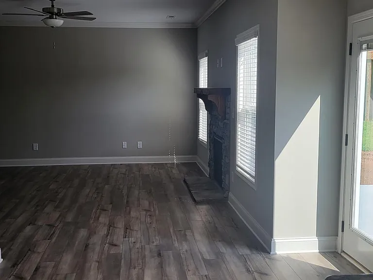 2210 Nora Mae Rd — Photo 6