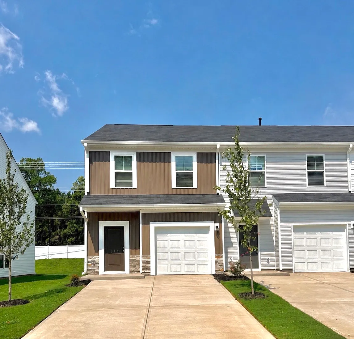 3 bed, 2.5 bath, 1470 sqft, $1,750 — Photo 1