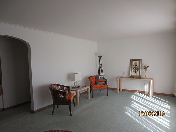 3rd image of 6942 W Oakton Ct