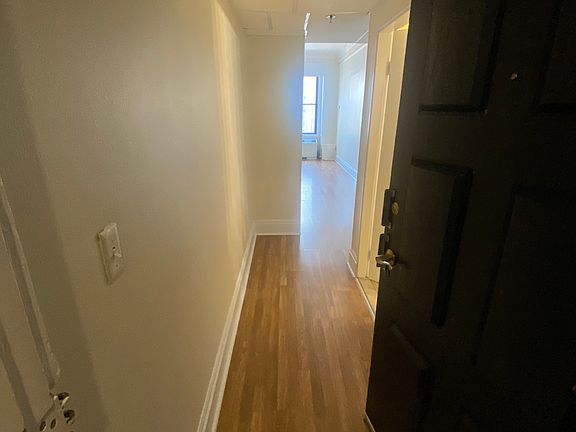 5th image of 64 Boylston St #7