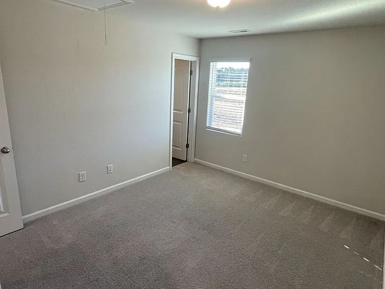 2057 Wiggins Village Dr — Photo 16