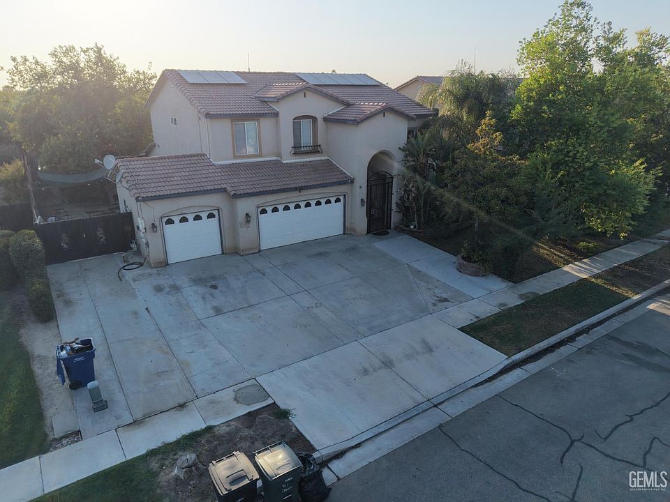 1st image of 901 Cabernet Dr
