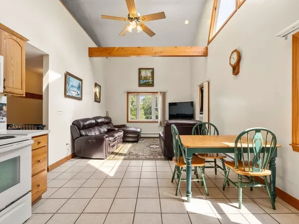 85 Forest St, Malden, MA 02148