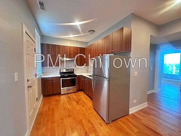 4th image of 348 E 50th St #3E