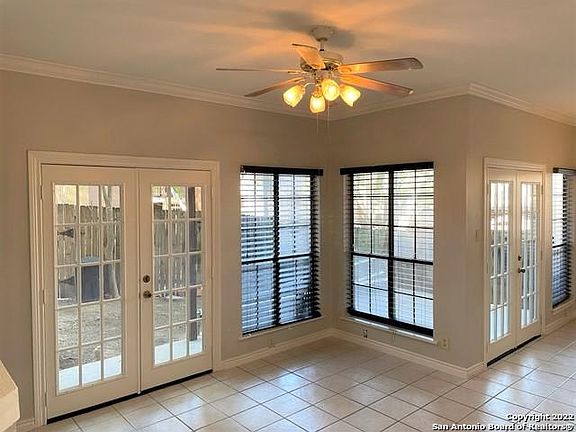 3rd image of 8611 Datapoint Dr APT 33