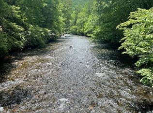 1 Tate Cove Rd, Hayesville, NC 28904