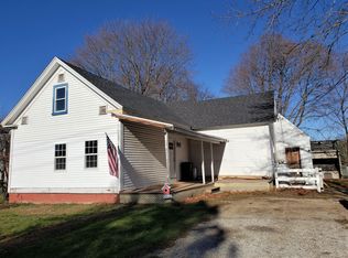 11 Bridge St, Pittsfield, NH 03263