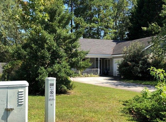 2nd image of 2380 Huntington Dr