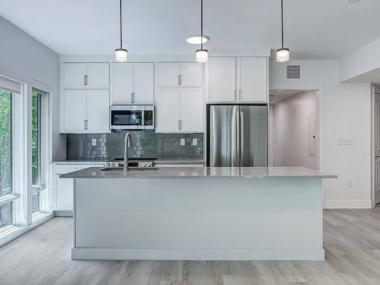 2059 Lafayette Rd #204 — Photo 20