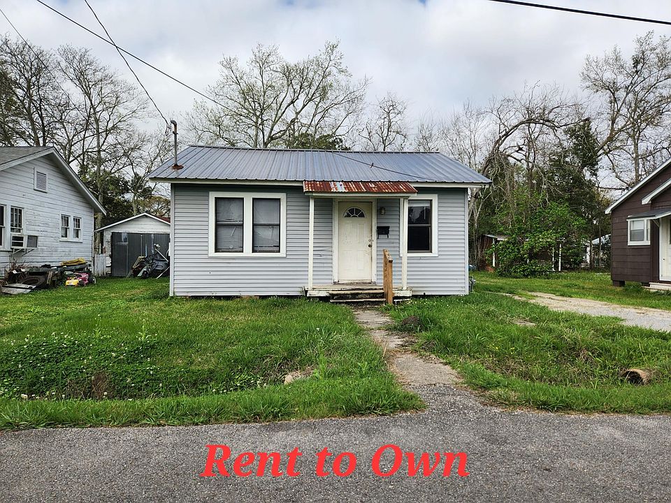 1st image of 1019 Oakdale St