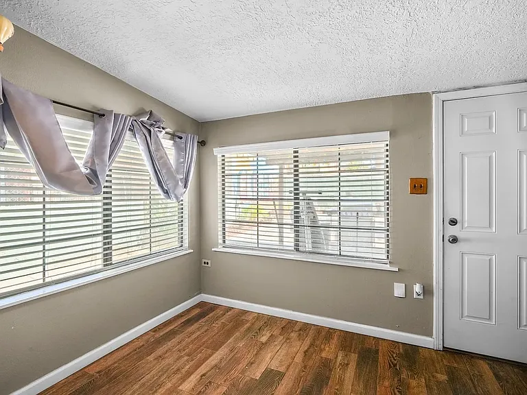 2729 Lebanon Ave — Photo 23