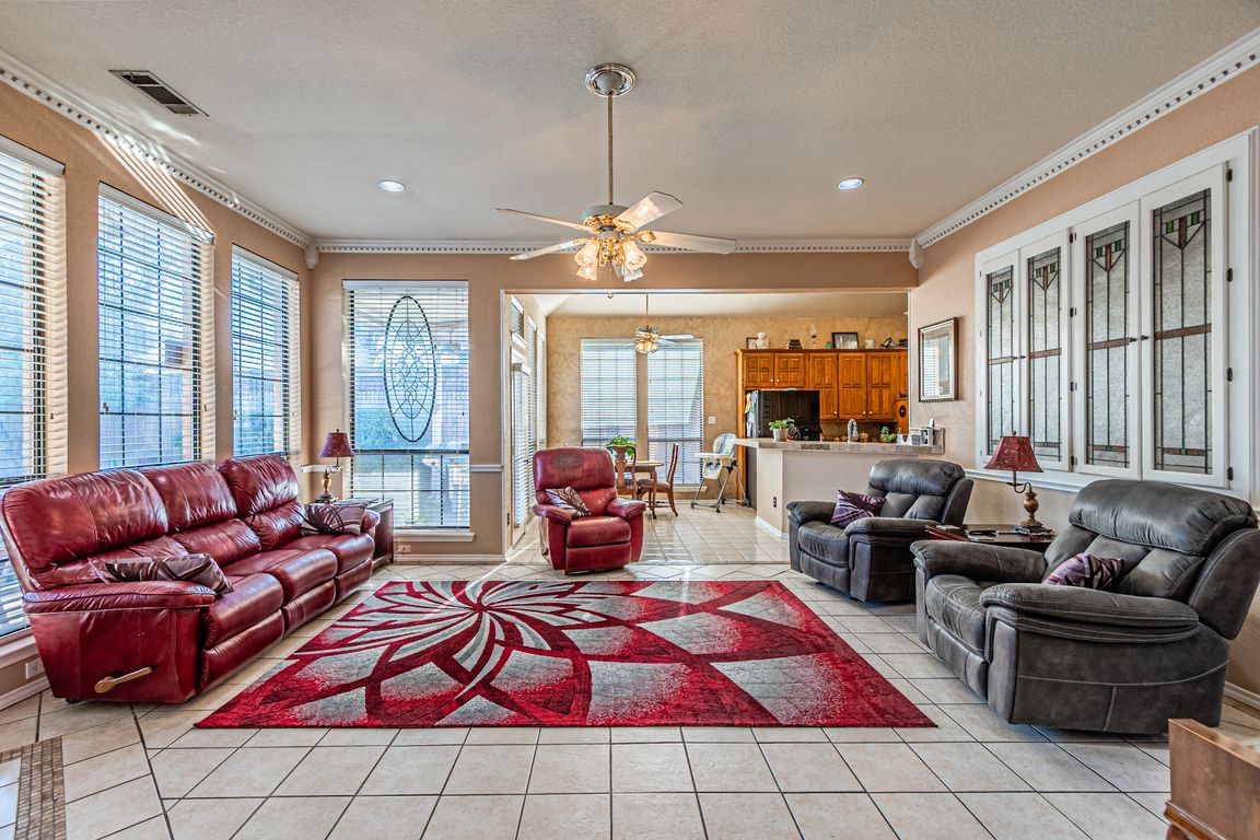 next background image