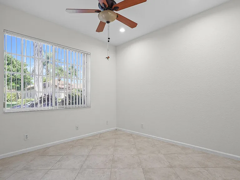 7835 NW 78th Ave #7835 — Photo 21