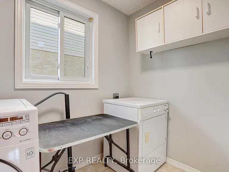 163 Daimler Dr — Photo 46