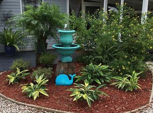 656 Cummings Ln, Saint Simons Island, GA 31522