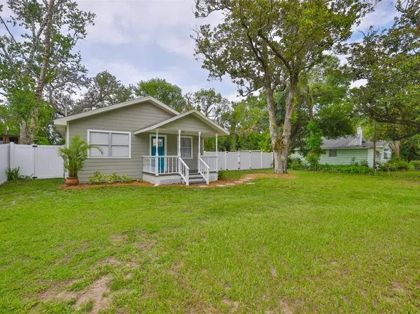 1103 E Lambright St, Tampa, FL 33604