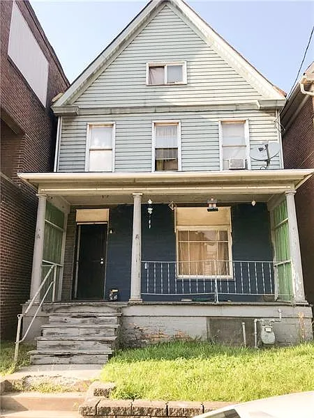 503 Center St photo 1