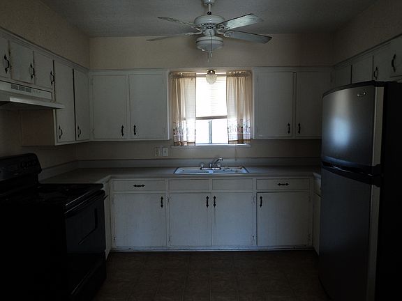 2nd image of 1626 NW 45th St