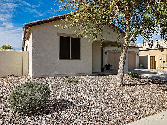 2nd image of 18208 N Calacera St