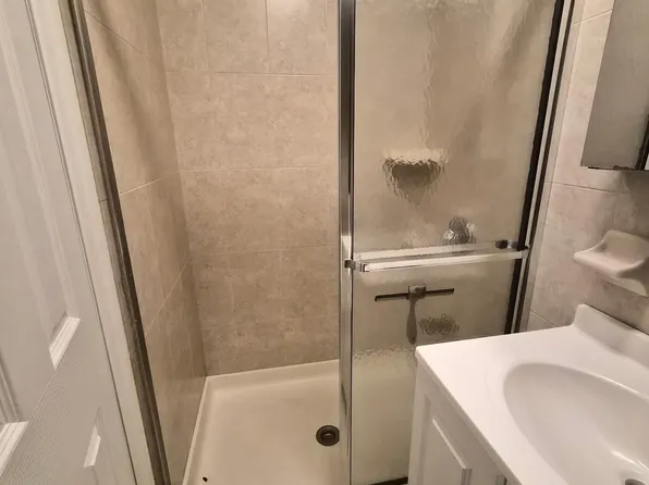 2184 E 26th St Floor 1, Brooklyn, NY 11229