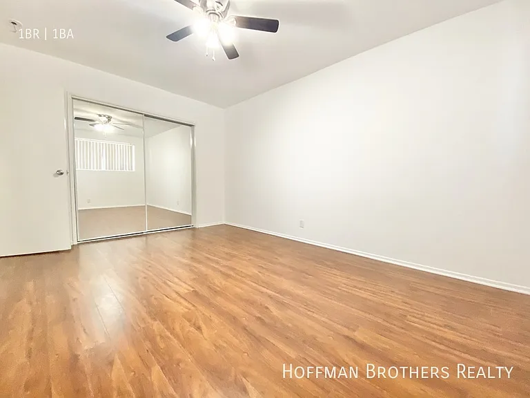 1445 S Sherbourne Dr #10 — Photo 8
