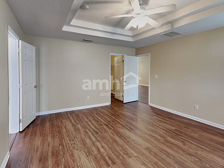 10902 Campus Heights Ln — Photo 10