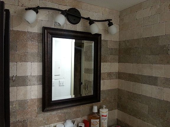 5th image of 10610 S 48th St Unit 1090