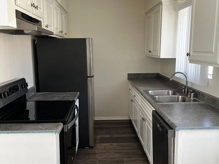 20308 Madison St. — Photo 2