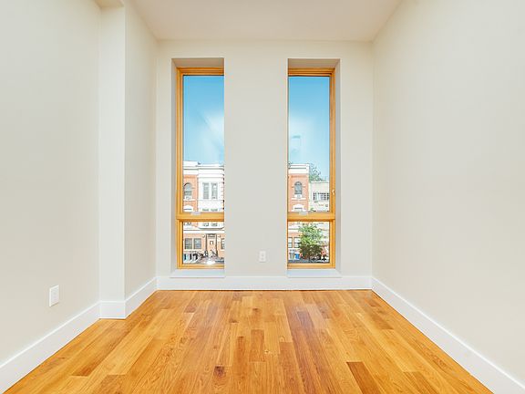 4th image of 212 Malcolm X Blvd #3R