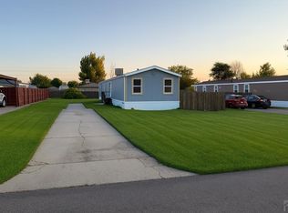 129 E Countryside Dr, Pueblo West, CO 81007