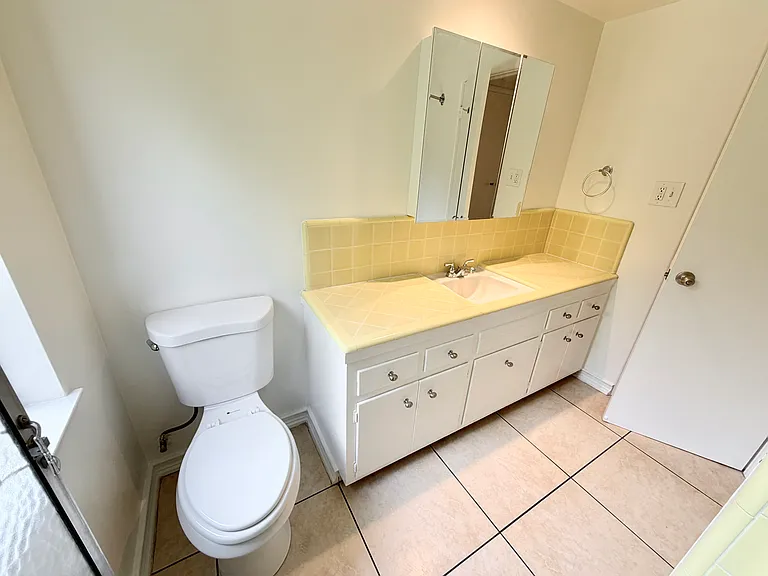 800 Arcadia Ave — Photo 35