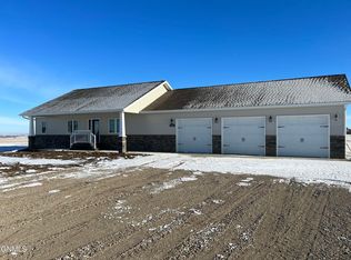 4468 Wrangler Rd, Mandan, ND 58554