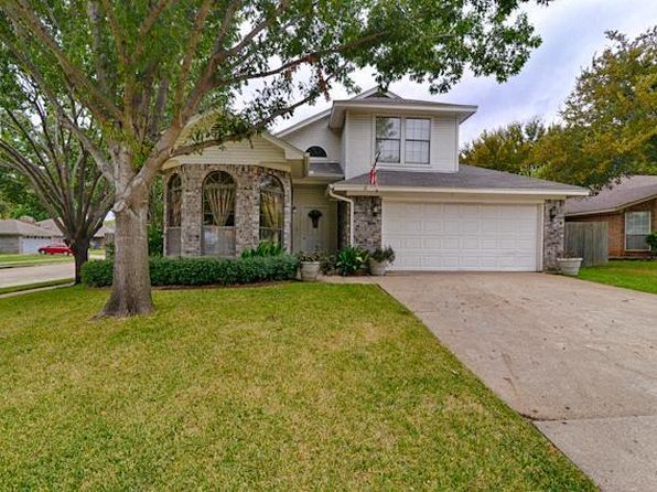 6404 Tempest Dr