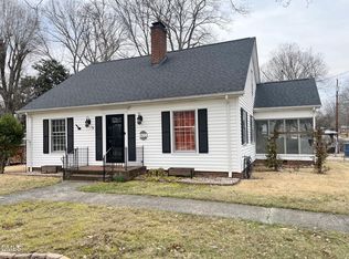 802 Russell Ave, Reidsville, NC 27320