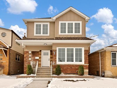 4946 S Leamington Ave, Chicago, IL, 60638