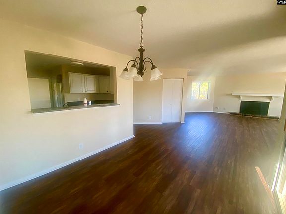 4th image of 96 Ligustrum Ln