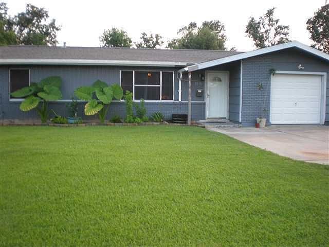 1st image of 2721 Oleander Ln