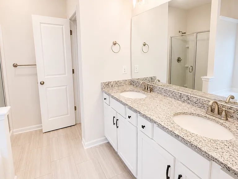 17 Harvest Glen Dr — Photo 8