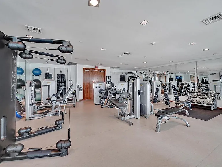101 S Fort Lauderdale Beach Blvd #806 — Photo 23