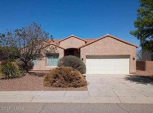 407 Via Capri, Rio Rico, AZ 85648