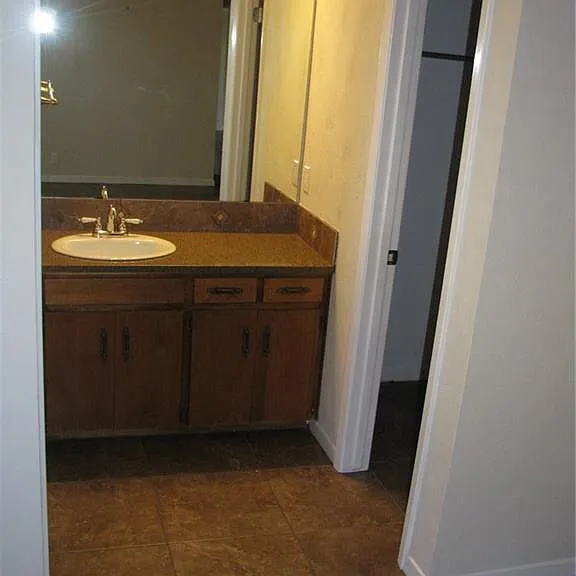 6509 Skycrest Dr — Photo 23