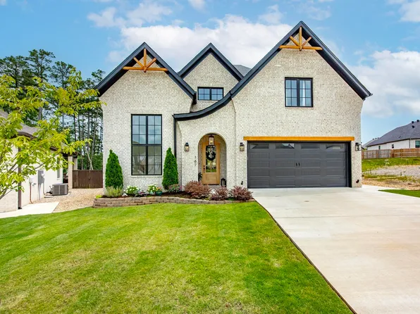 167 Fletcher Ridge Dr, Little Rock, AR 72223