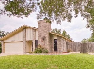 1613 Raleigh Dr, Carrollton, TX 75007