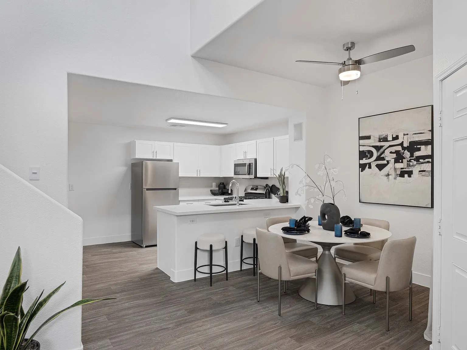 Resort at Coronado Ranch Apartments — Photo 4